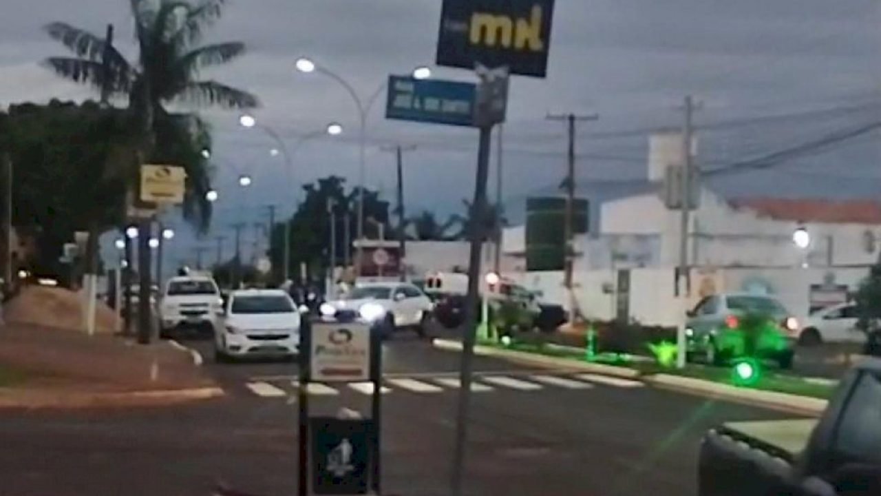 01b4710b8907944ea9e306d096a2c804_1