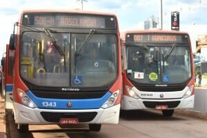 02-0125-0073-onibus-consorcio-guaicurus-go