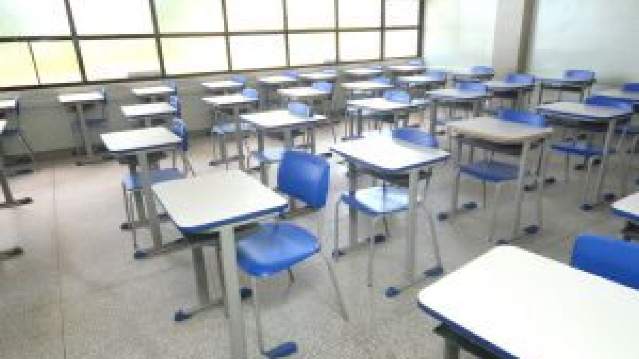 02-0224-0265-escola-estadual-lucia-martins-coelho-go