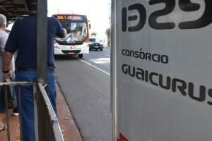 02-0526-0055-onibus-go