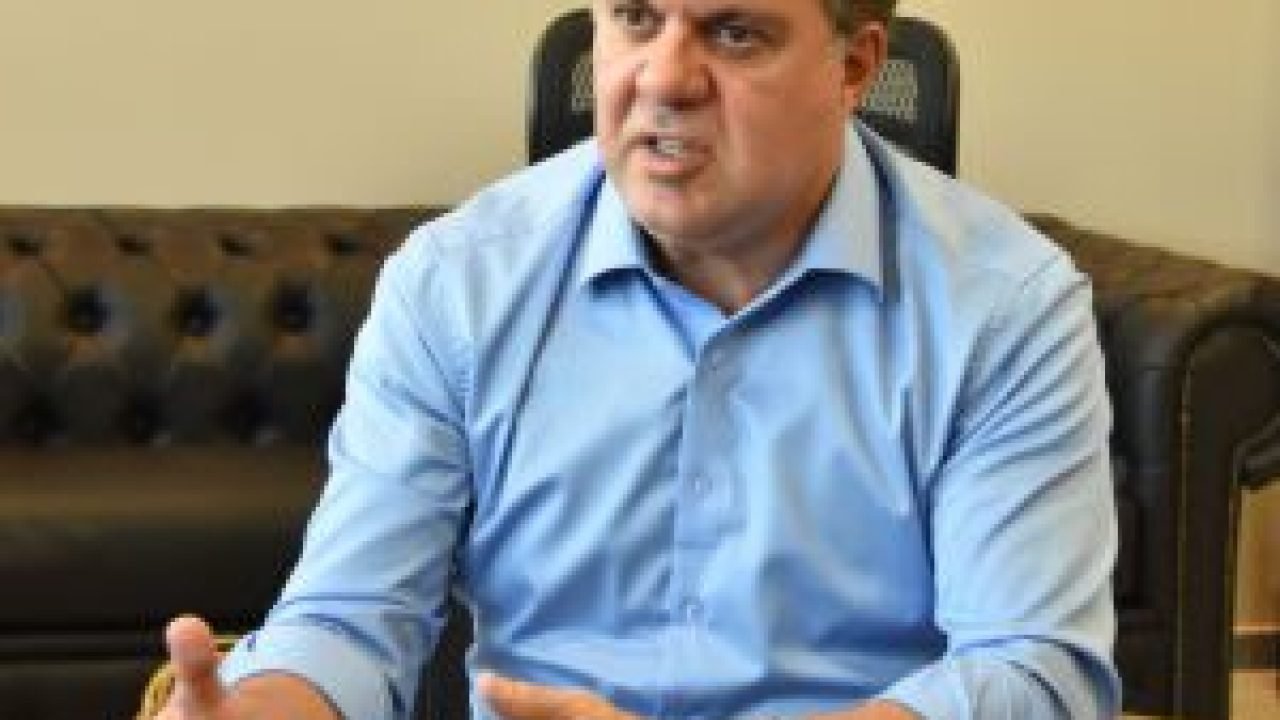 02-0526-0283-ricardo-ayache-go