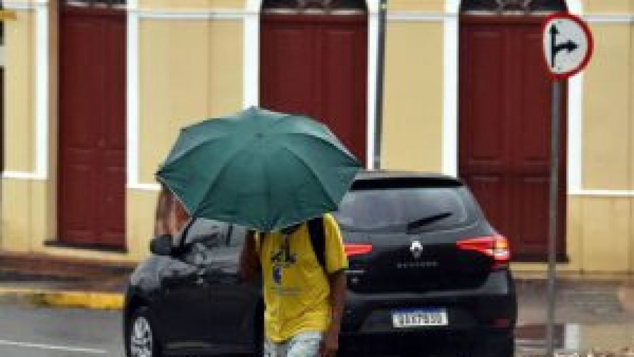 02-1025-0551-chuva-pr