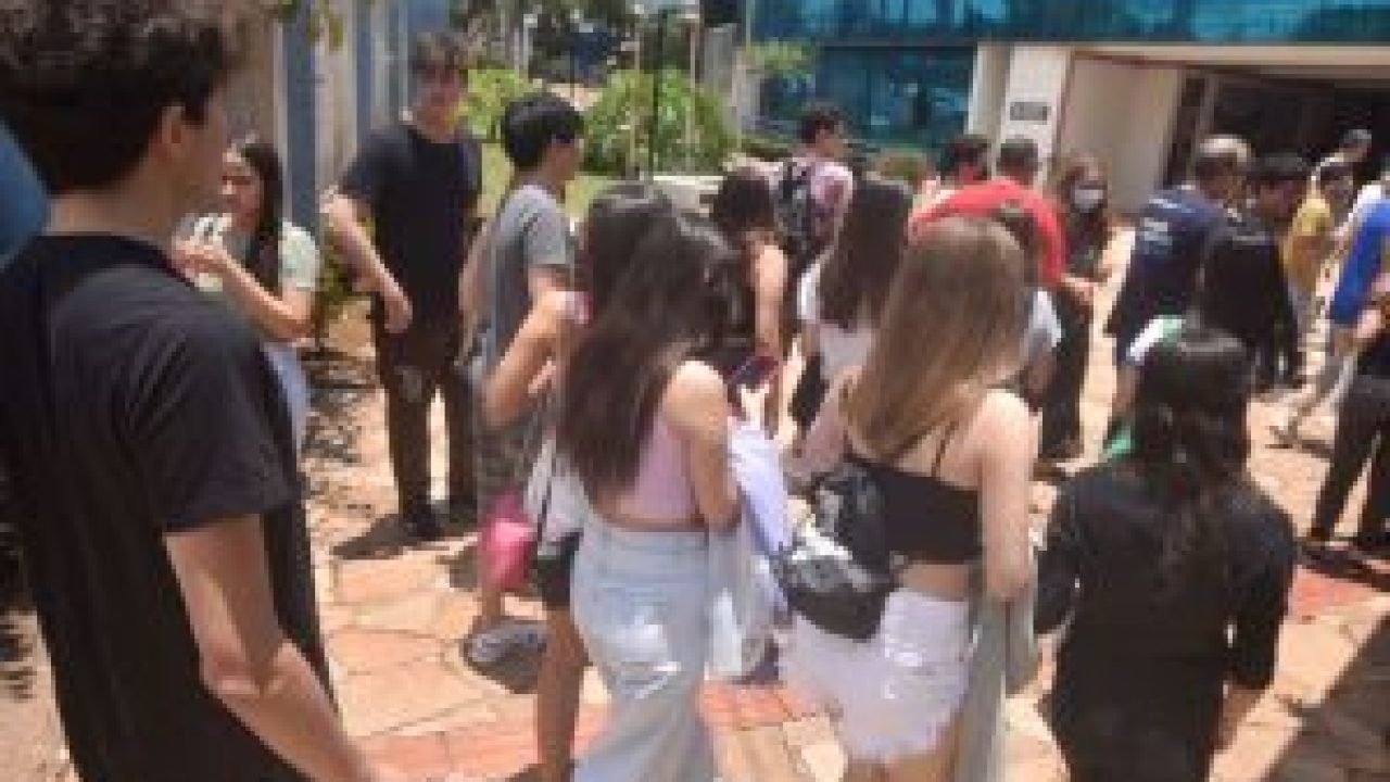 02-1122-0378-enem-mv