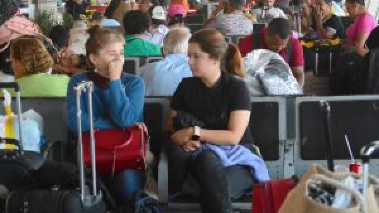 03-0724-0059-movimento-rodoviaria-go