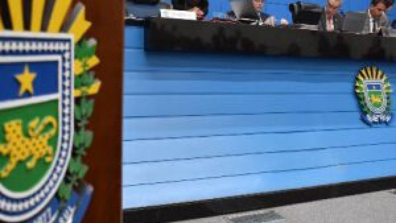 03-1122-0104-alems-luciana-nassar