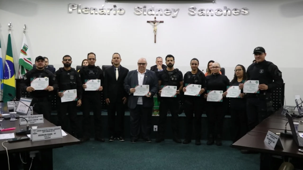 Policiais penais do Estabelecimento Penal Masculino de Nova Andradina receberam