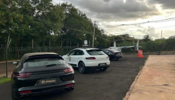 Foto: Veículo de luxo avaliado em cerca de R$ 1 milhão foi apreendido em Campo G