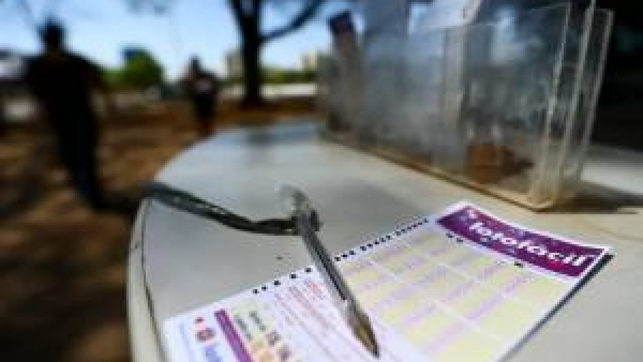 Três apostadores dividem prêmio de R$ 6 milhões da Lotofácil