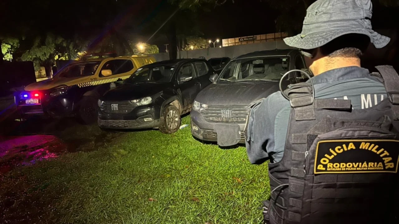 Veículos reuperados — Foto: Veículos reuperados - Foto: Polícia Militar Rodoviár