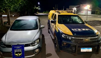 Veículo foi localizado parcialmente sobre a pista na MS-145, em Deodápolis — Fot