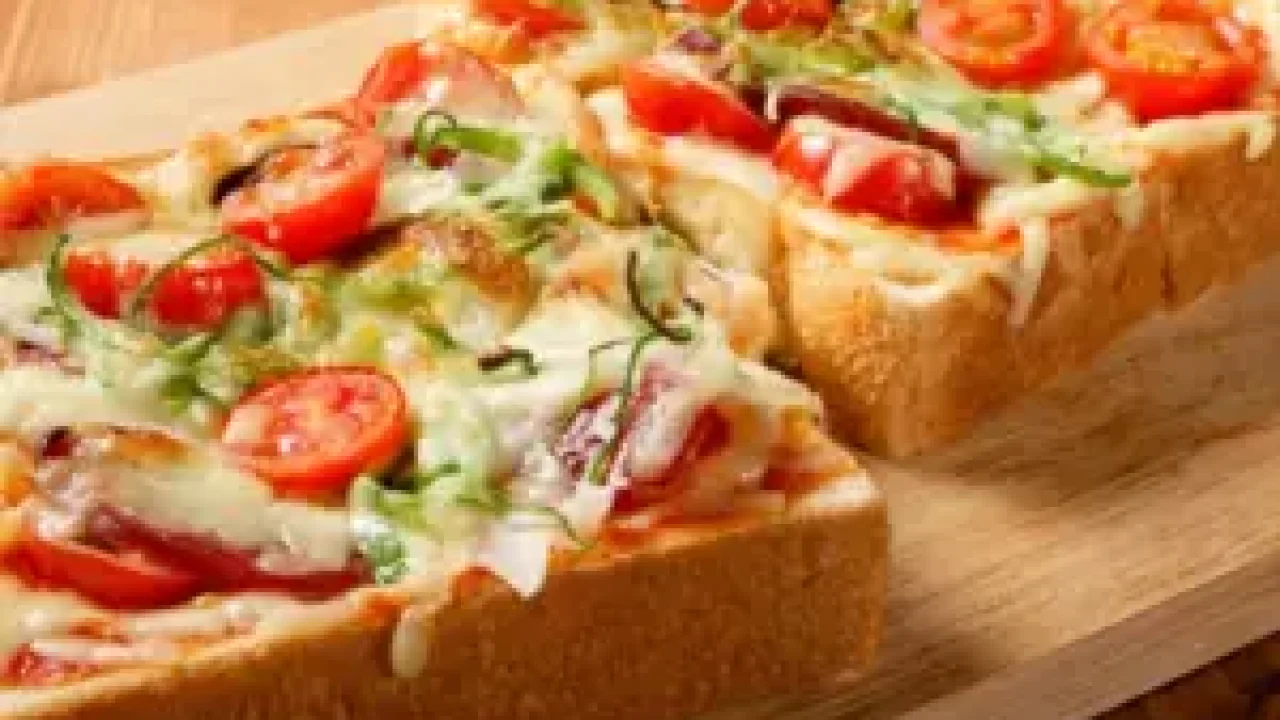 1774791093088-2026-01-08-pizza-de-pao-de-forma-3086844-article