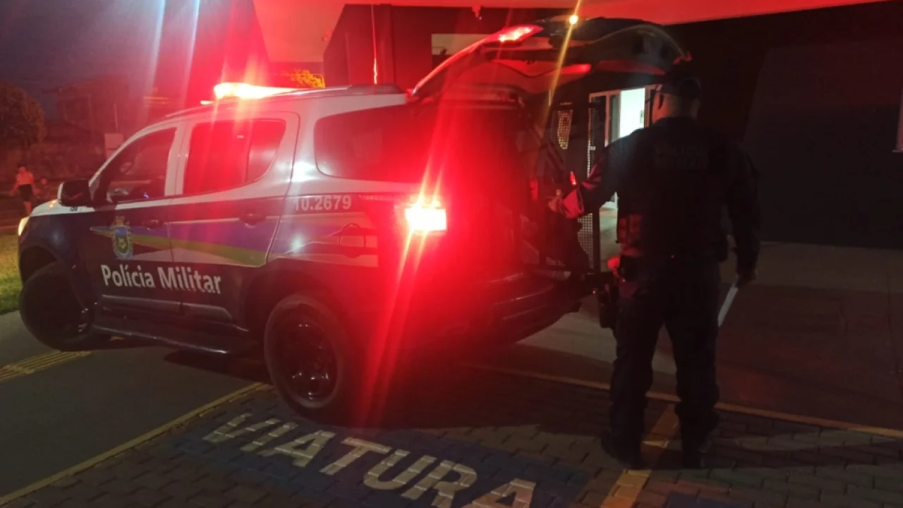 Homem foi preso pela Polícia Militar após descumprir medida protetiva em Nova Po