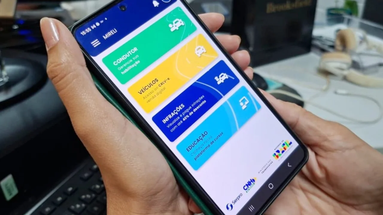 Detran-MS alerta motoristas sobre links falsos que prometem renovação automática