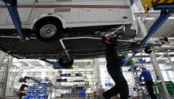 Indústria da Alemanha Registra Aumento Inesperado de 5,6% em Encomendas