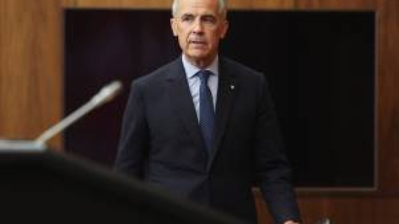 Canadá reduz tarifas e anuncia acordos comerciais com China