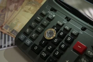 Endividamento das famílias sobe para 49,9% e bate recorde - Foto: Marcello Casal