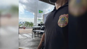 Os alvos da ação foram um casal investigado pelo crime de estelionato e um homem