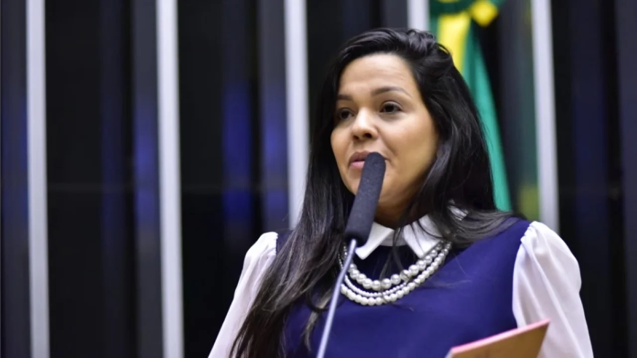 Priscila Costa (PL-CE) - Foto: Zeca Ribeiro/Câmara dos Deputados