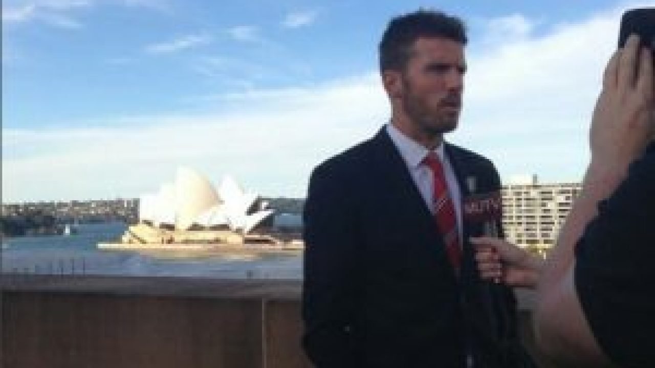 3633223474-michael-carrick-manchester-united-300x276-1