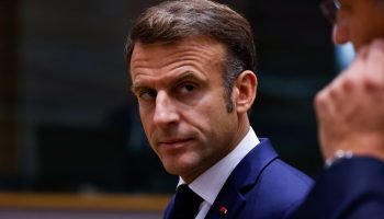 Macron pede que BCE reavalie abordagem sobre política monetária para além da inflação