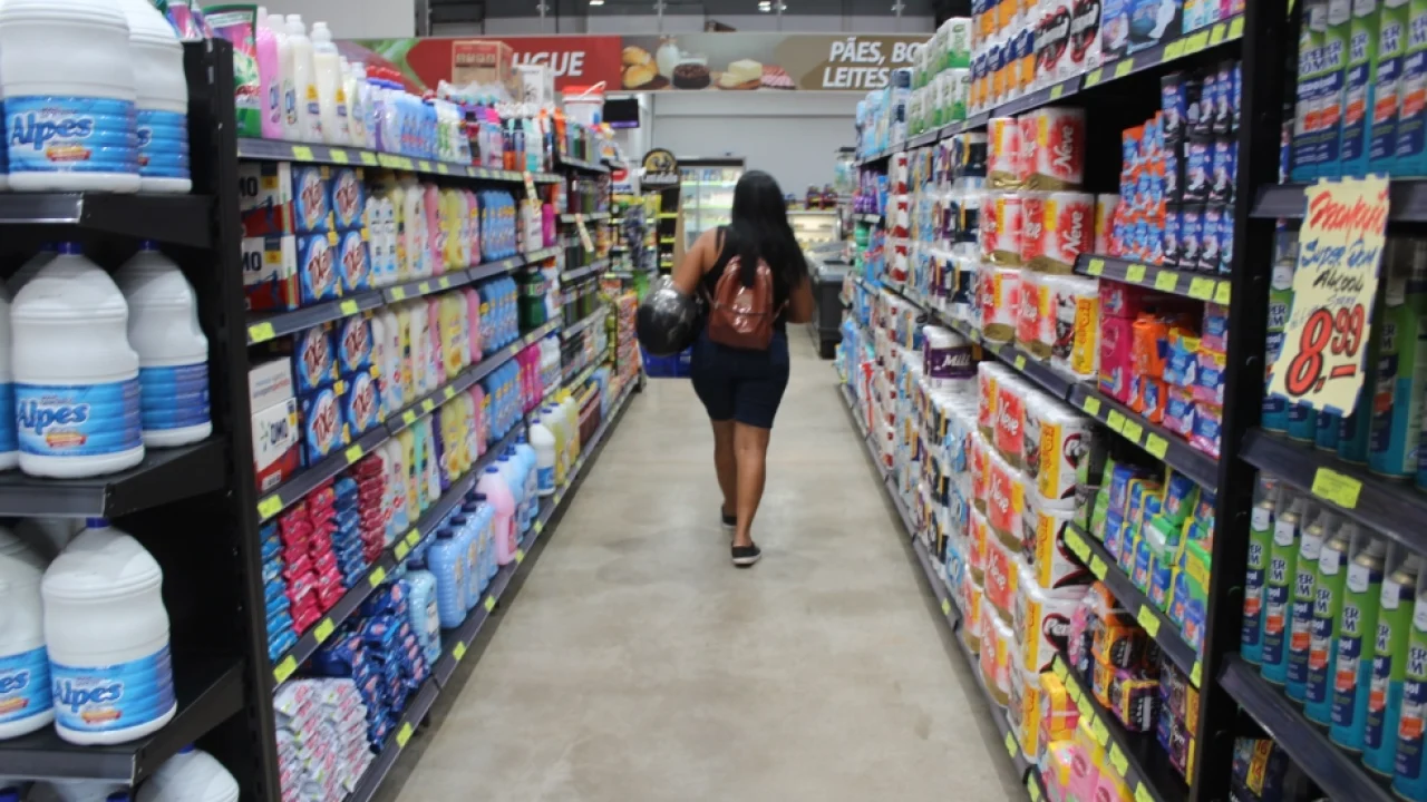 Foto: Mercado - Foto: Jornal da Nova