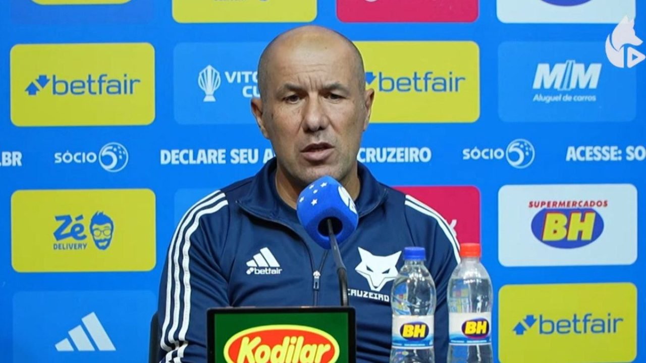 Leonardo Jardim sobre classificação: “Total confiança no grupo”