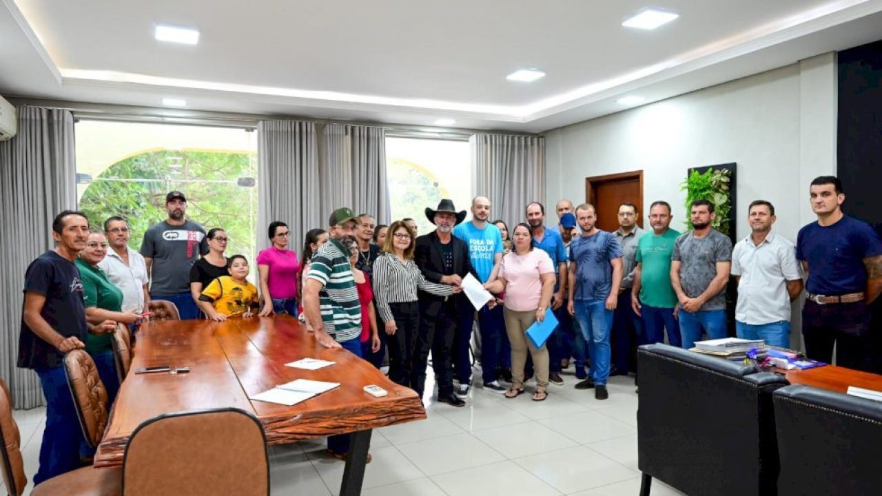 52b7b1b03c37153ec1354799fd617ee4_1