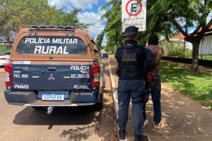Foto: Polícia Militar Rural prendeu o suspeito nas proximidades da carvoaria, na