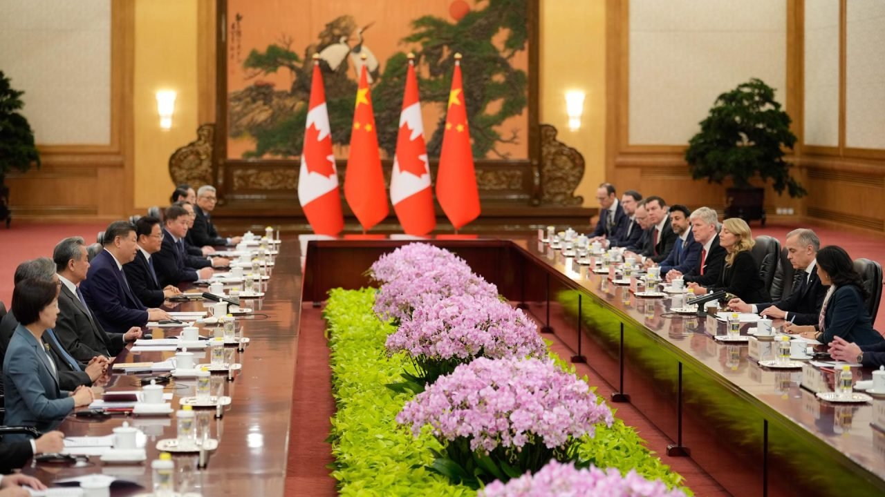 Canadá firma acordo comercial com a China