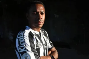 Ex-jogador do Santos, Robinho — Foto: Ex-jogador do Santos, Robinho - Foto: Divu