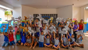 Foto: Batayporã distribui mais 2,5 mil ovos de chocolate nas escolas e Rede Soci