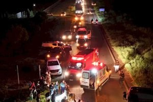 6d2f9012cef48cce5e20ee57c25c8329_1