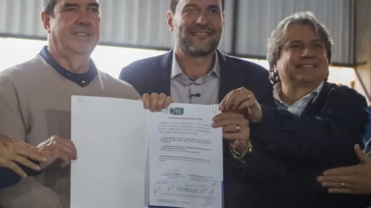 Governador Eduardo Riedel anuncia pacote de quase R$ 125 milhões em investimento