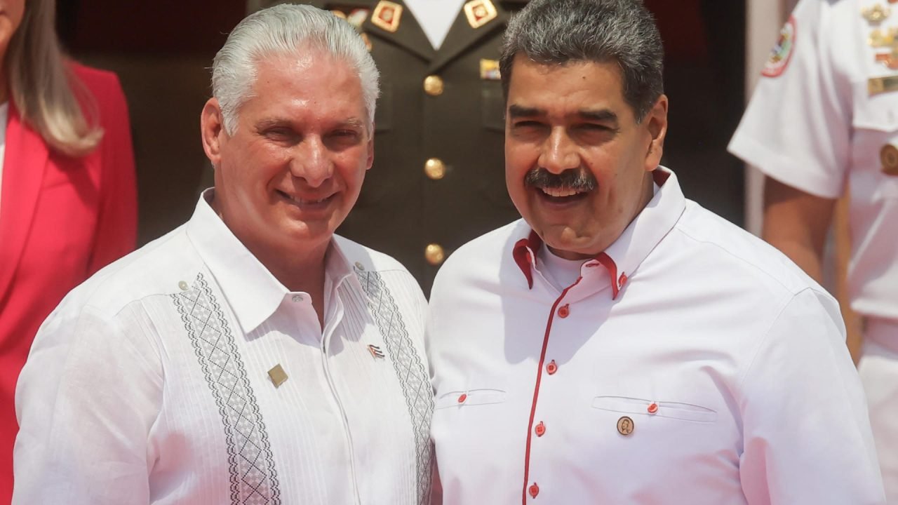 Cuba classifica bloqueio dos EUA à Venezuela como arbitrário e ilegítimo
