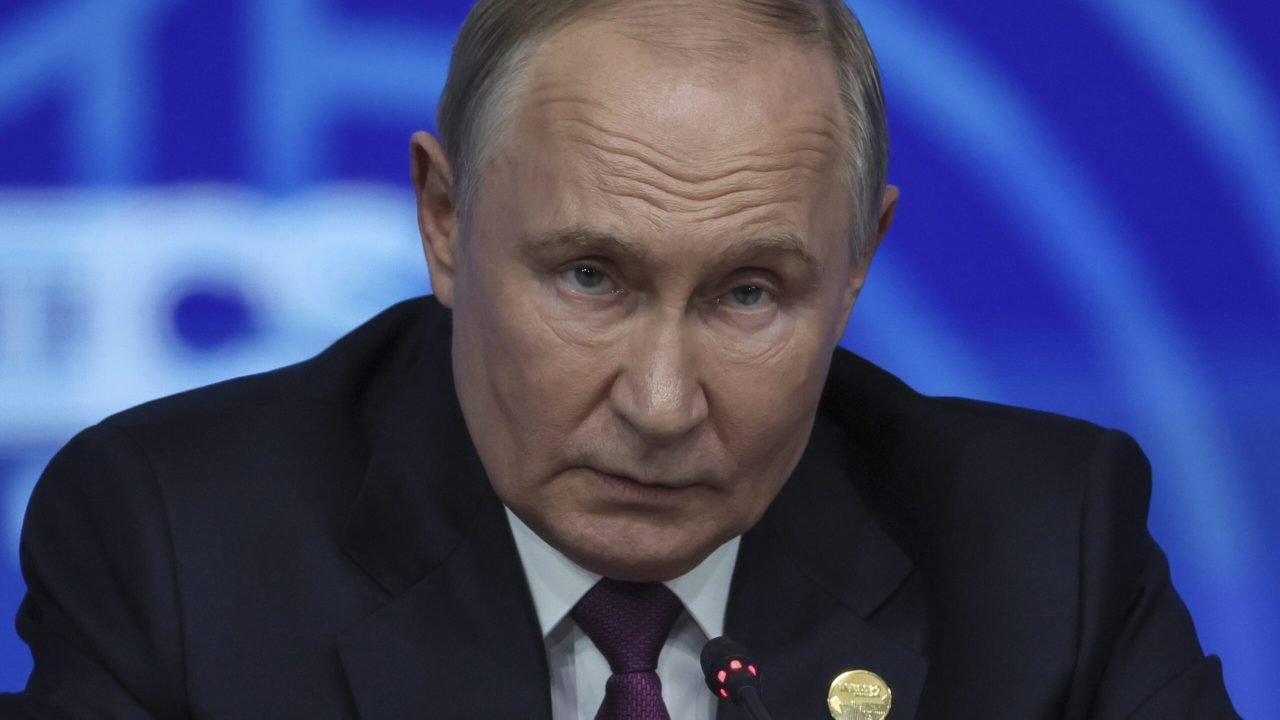 Putin ameaça ampliar ofensiva na Ucrânia