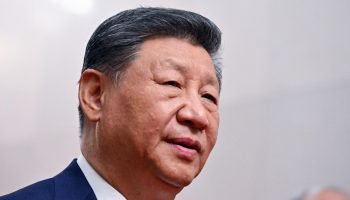 China ajuda Irã a reprimir protestos contra regime islâmico