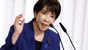 Japão aprova orçamento recorde de defesa para 2026