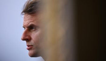 Trump Ameaça Impor Tarifas de 200% sobre Vinhos e Champanhes da França