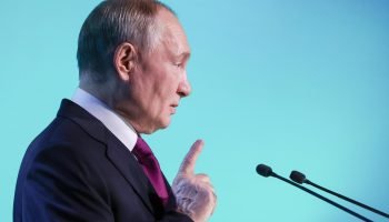 Rússia Apoia China em Conflito com Taiwan e Envia Recado aos EUA