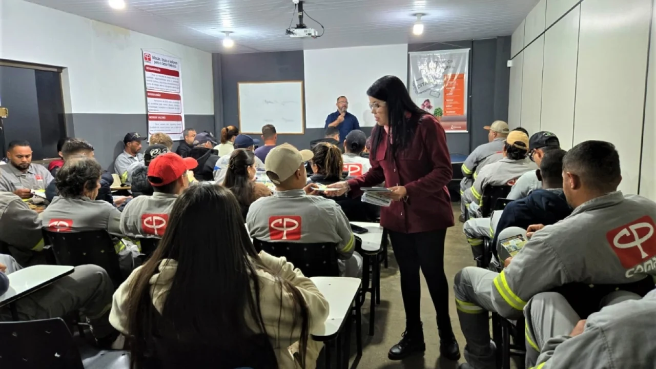 Foto: DEMTRAN amplia ações de prevenção e orientação em Nova Andradina - Foto: P