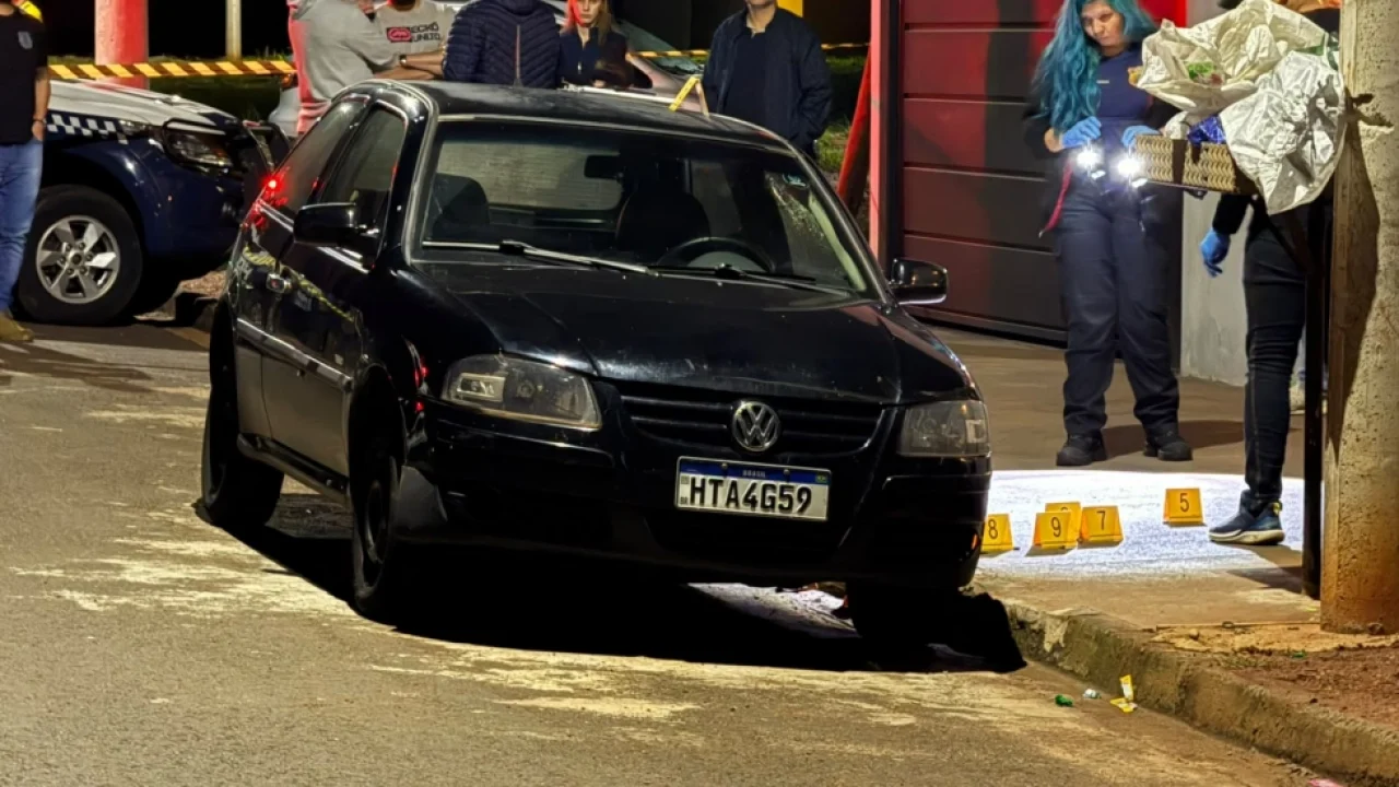Homem é executado com mais de 14 tiros em Nova Andradina — Foto: Homem é executa