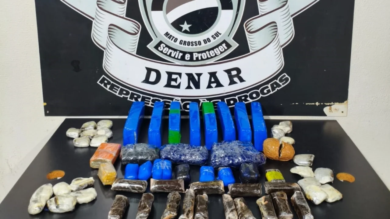 Foto: Fiscalização da DENAR com apoio dos Correios apreendeu 13 quilos de maconh