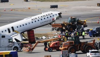 Foto: Aeronave da Air Canada Express SPENCER PLATT / GETTY IMAGES NORTH AMERICA