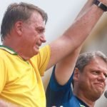 Moraes autoriza Tarcísio a visitar Bolsonaro