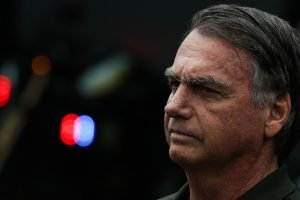 Bolsonaro-cirurgia-ombro-Fabio-Rodrigues-Pozzebom-Agencia-Brasil