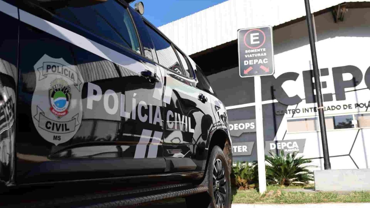 Foto: Suspeito foi levado para a Depac Cepol. (Foto: Henrique Arakaki, Arquivo,