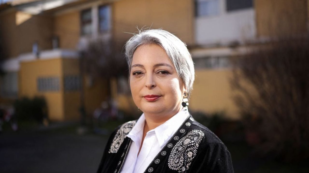 Jeannette Jara Discursa para Mais de 20 Mil Pessoas