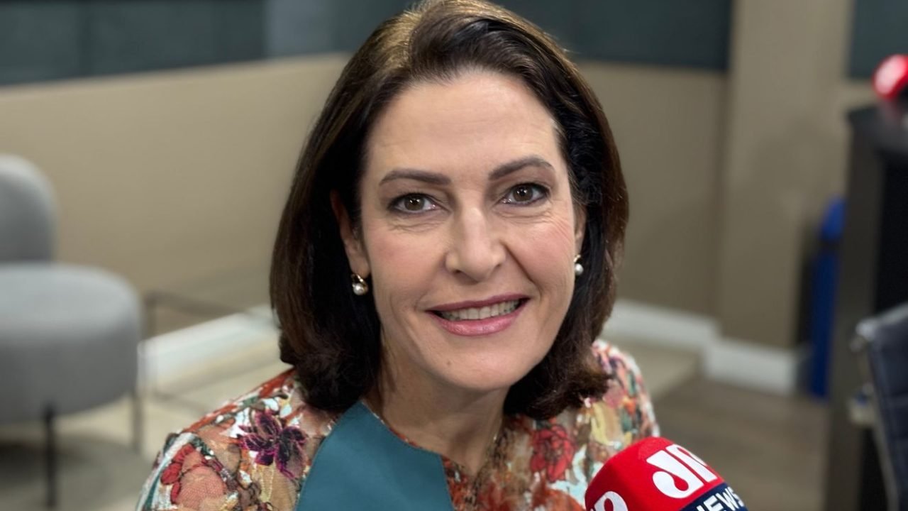 Cristina-Graeml-na-Jovem-Pan-News-Sarah-Vitoria-Ric-RECORD