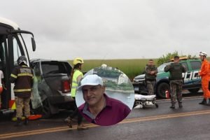 A caminhonete Amarok que estava na MS-040 e bateu em um ônibus. — Foto: Claudine