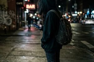 Foto: A adolescente confessou os abusos sofridos. (Imagem Ilustrativa, criado pe